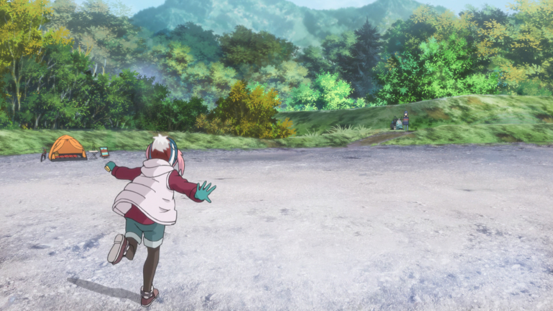 Nadeshiko runs over to Rin